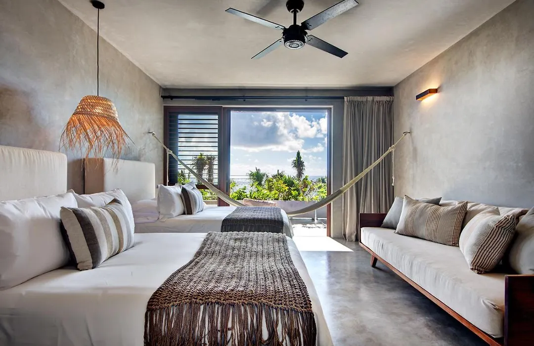 Beachfront Villa Soliman Bay 12-1